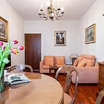 Italianway Easy - Strambio 8 Daire